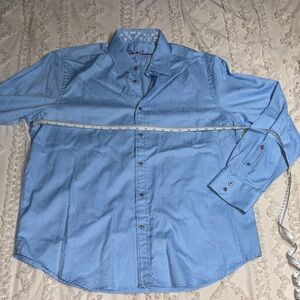 Robert Graham Light Blue Casual Button Down Shirt